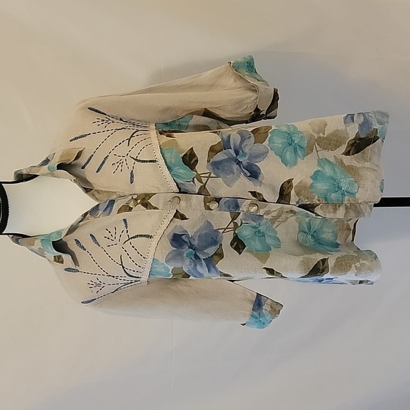 White Linen Company -  Light tan Floral pattern blouse -size EU42 (Large) - Picture 1 of 3